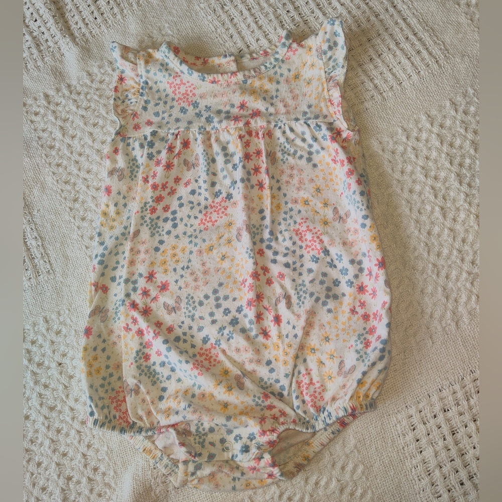 Old Navy Floral Bodysuit Flutter Sleeves Size 18-24 Months
